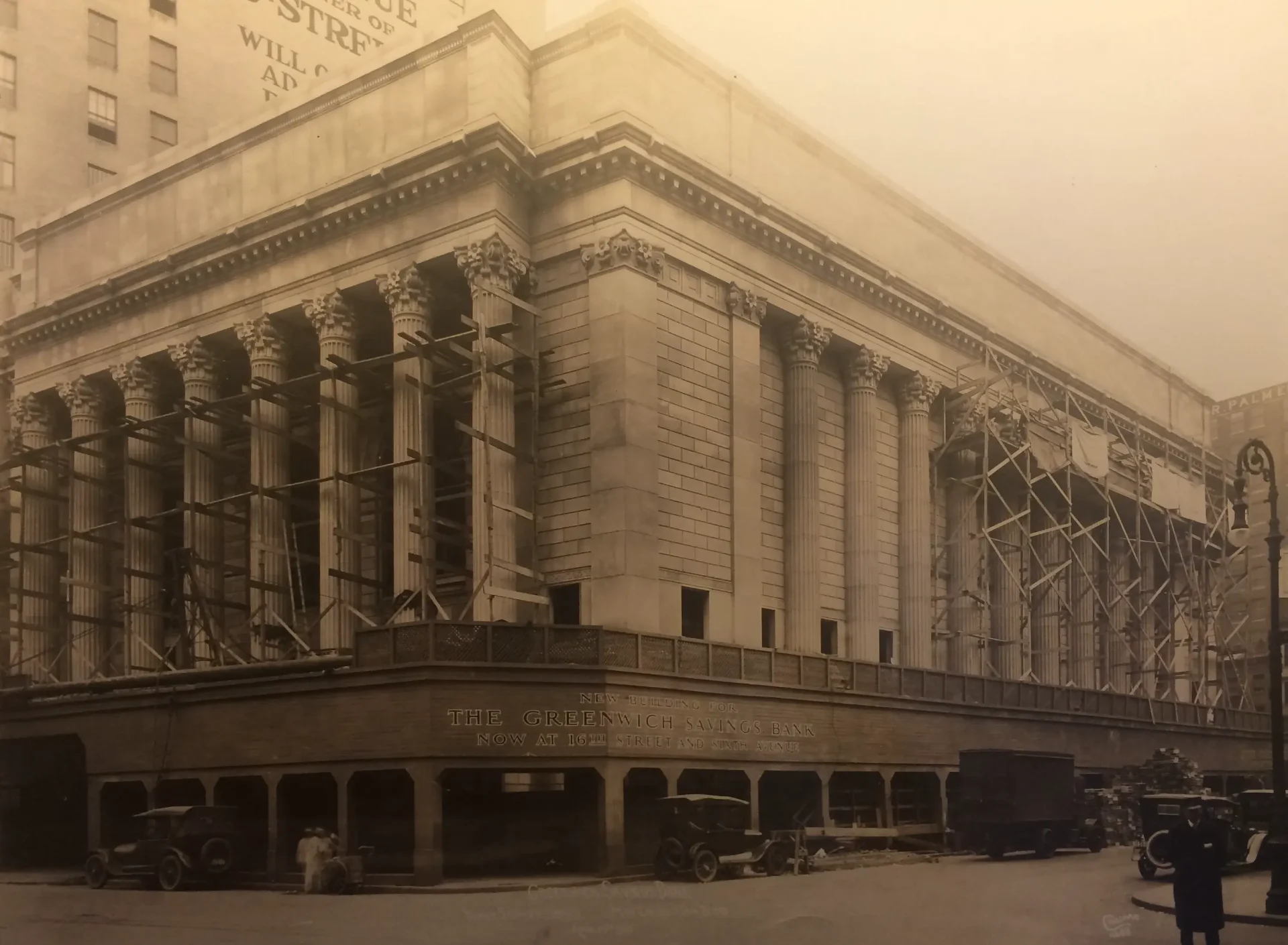 Original banking hall under the dome, 1930s
